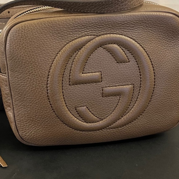 Gucci Handbags - GUCCI Camera Bag purse, Authentic, Made in Italy, Leather